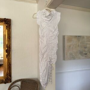 AMYLYNN White Ruched Sleeveless Dress